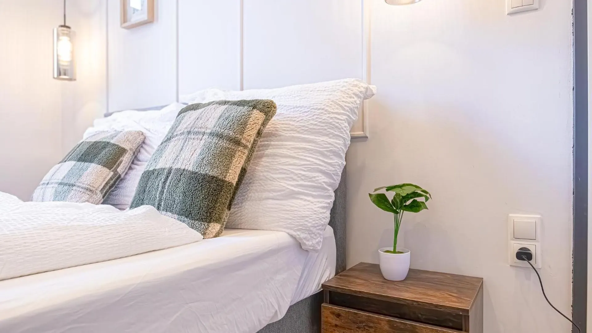 Apartment Bright And Modern Room In Meidling District Vienna